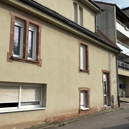 Dream Avec Jacuzzi, Sauna, Table De Massage Et Lit à Eau